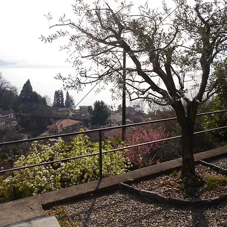 Apartment Casa Colmegna Mit Traumhaften See- Und Bergblick