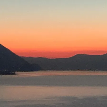 Casa Colmegna Mit Traumhaften See- Und Bergblick 아파트 *